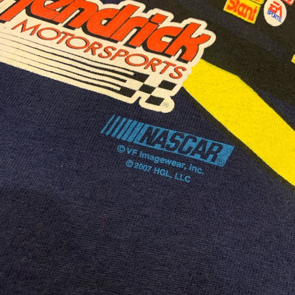 Vintage 2007 NASCAR Lowe’s Team Racing Jimmie Johnson Racing shirt - Picture 3 of 7